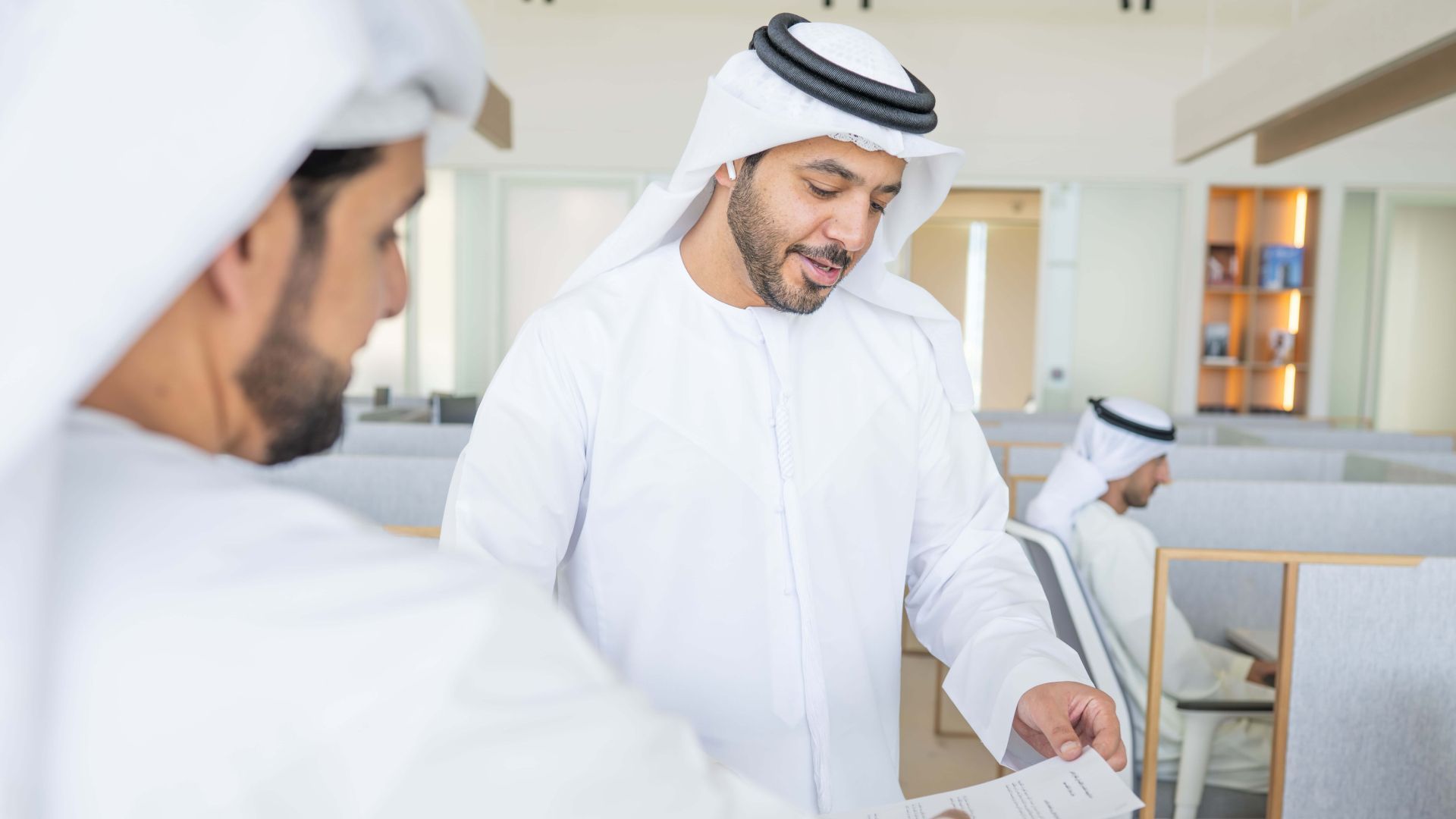 طلب اجتماع مع فريق المكتب الوطني للإعلام